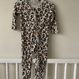 Cheetah Spearmint Love ruffled zip up